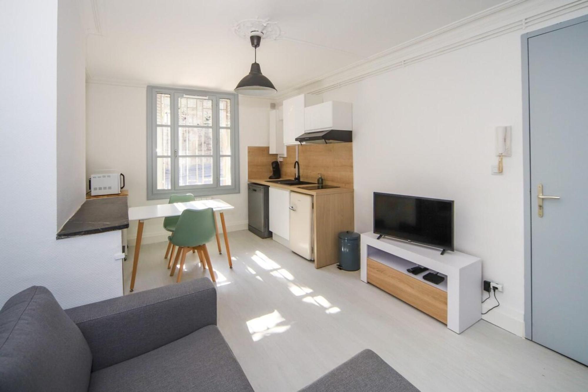 Le Triompha Montpellier Proche Arc De Triomphe Appartement Buitenkant foto